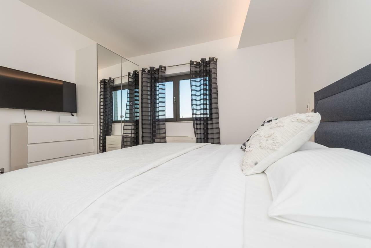 Apartment Luxury Penthouse Cosmacendi